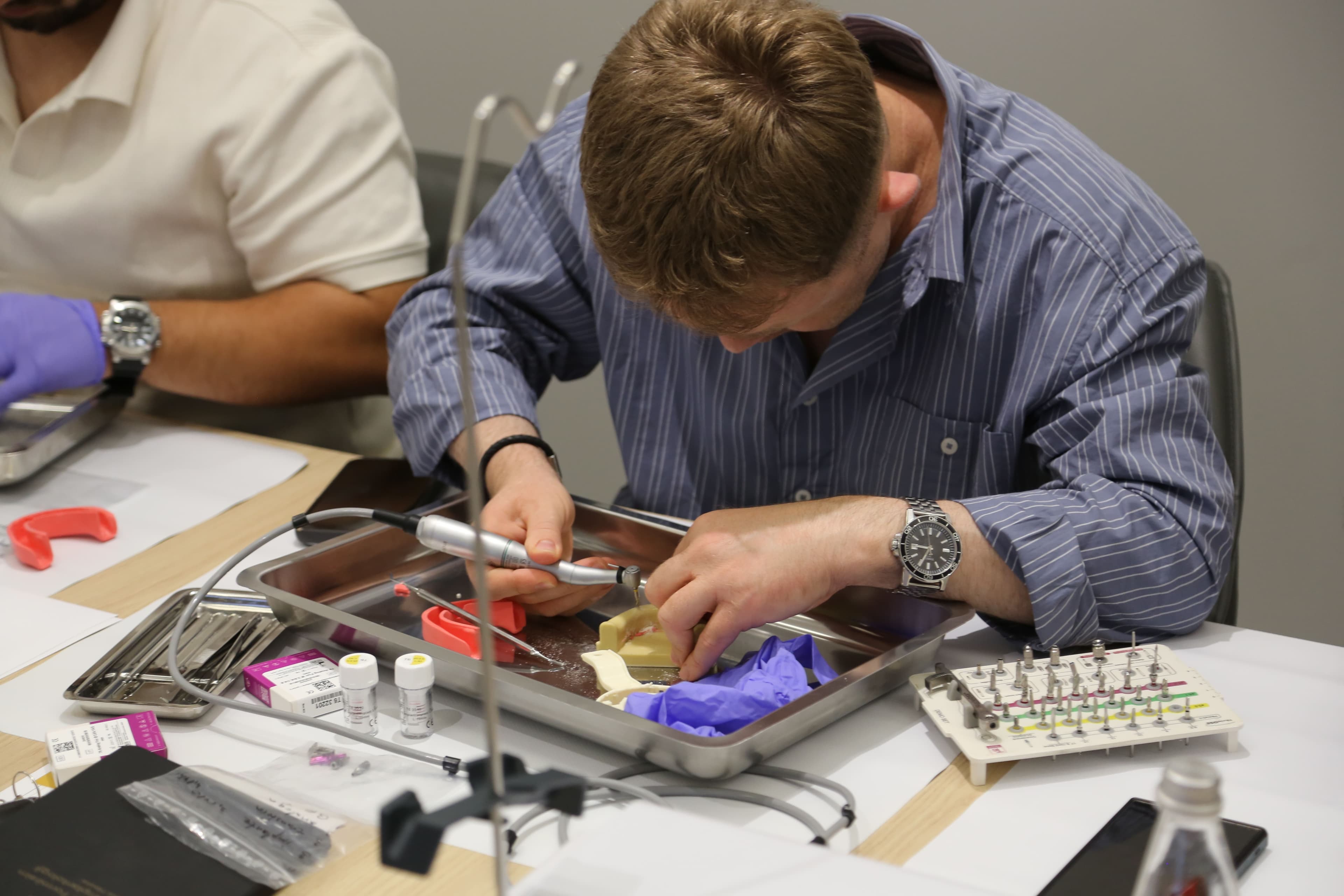 Trajnimi bazik për formësim të plotë në implantologji - Moduli lll